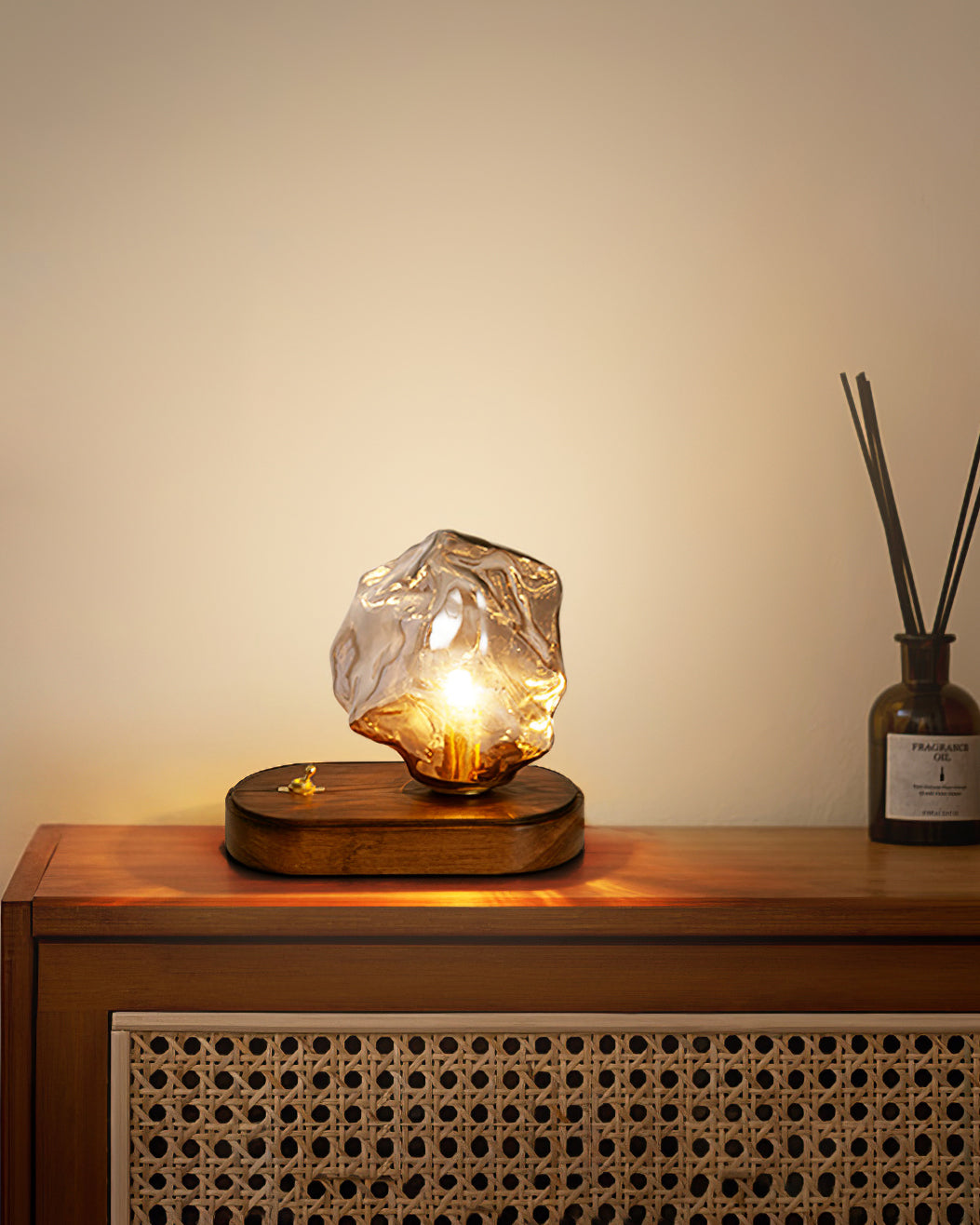 Skorter | RusticLume – Amber Glass and Wooden Table Lamp