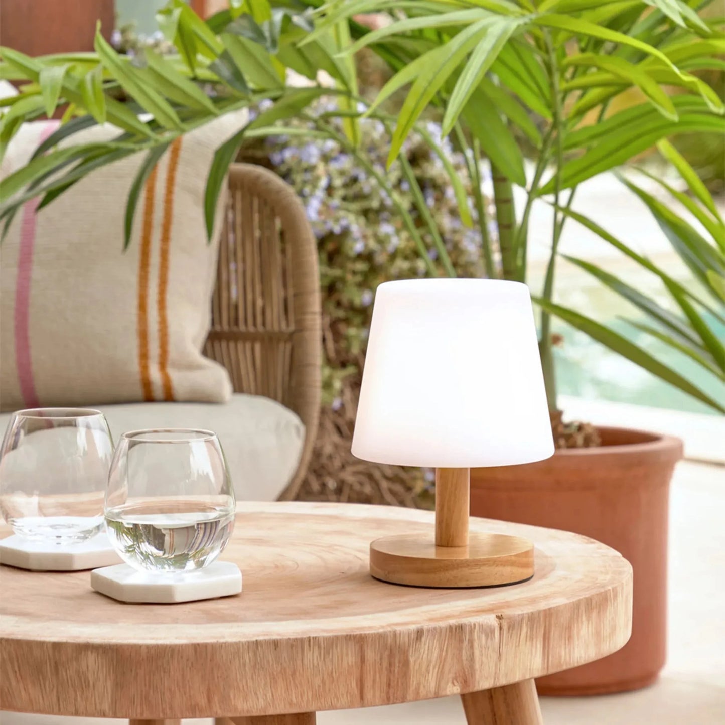 Skorter | Ambar Outdoor Table Lamp - Oak