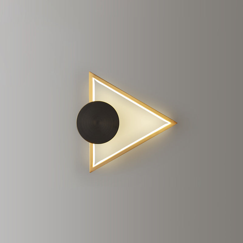 Skorter | GeoLight – Sleek Geometric Wall Lamp for Contemporary Spaces