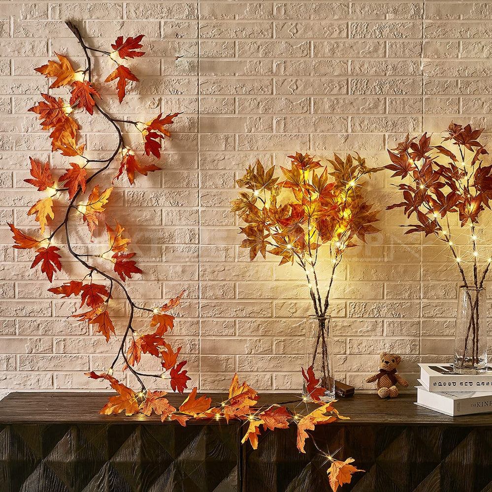 Skorter | LED Maple Leaf Light Chain