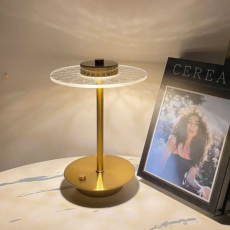 Skorter | Cordless Rechargeable LED Crystal Disc Table Lamp