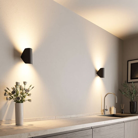 Skorter | CYGNUS 2.0 Modern Wall Lamp for Elegant Interiors