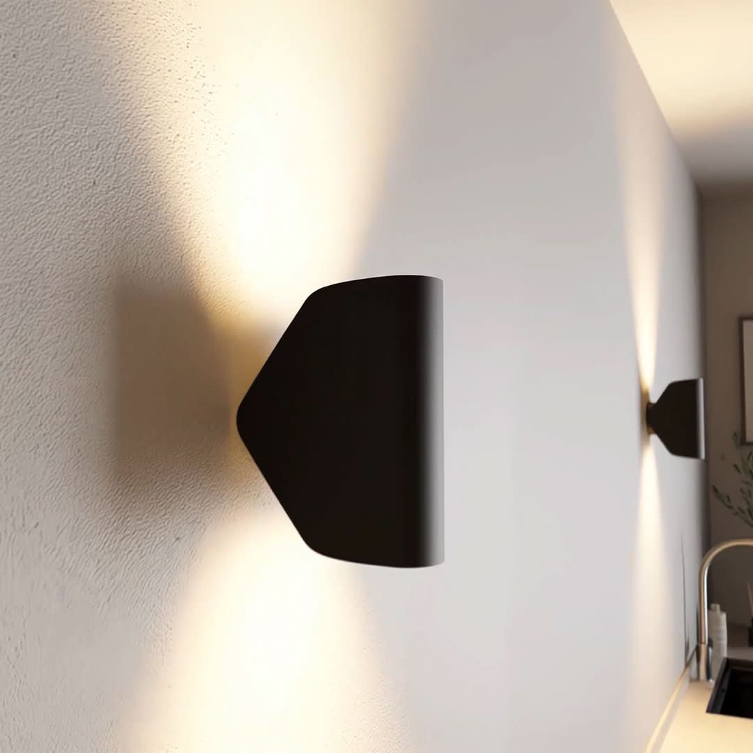 Skorter | CYGNUS 2.0 Modern Wall Lamp for Elegant Interiors