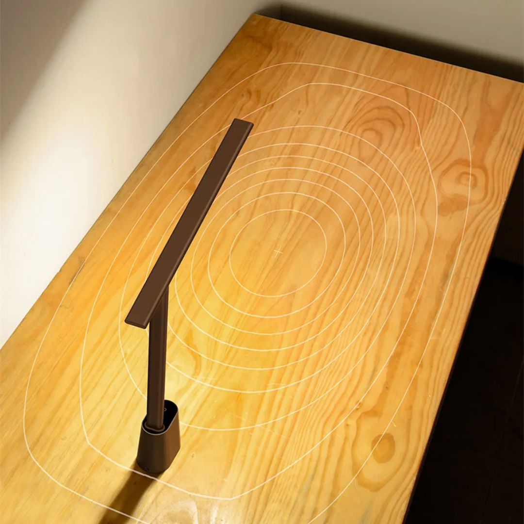 Skorter | Intelligent LED desk lamp with foldable & dimmable design