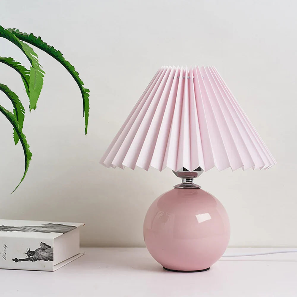 Skorter | Classic Table Lamp with Foldable Lampshade for Warm Light