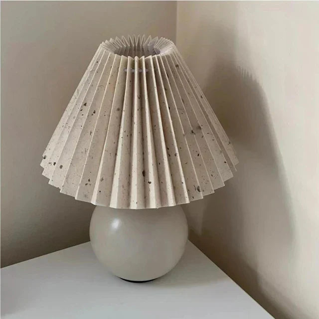 Skorter | Classic Table Lamp with Foldable Lampshade for Warm Light