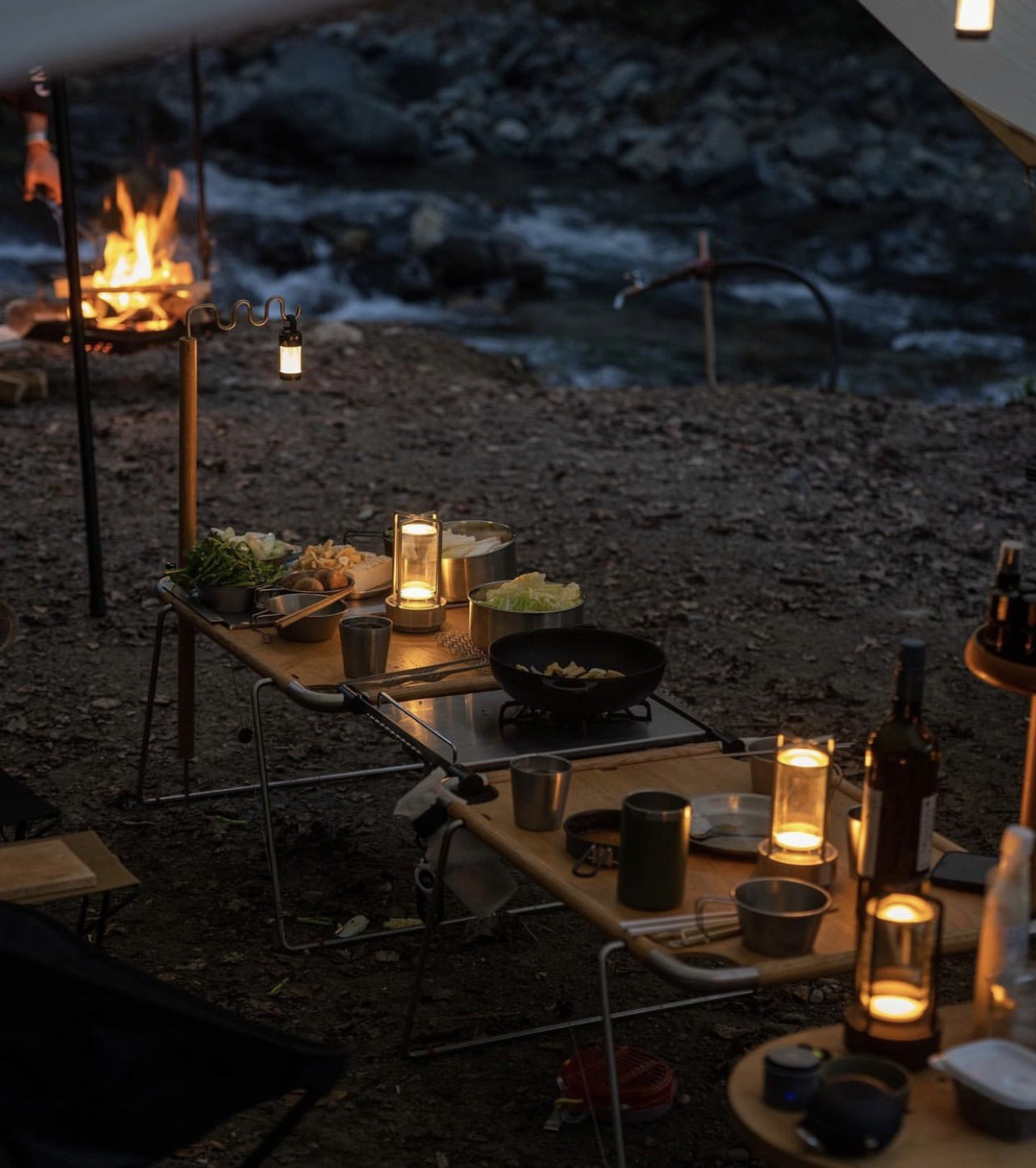 Skorter | Portable LED Lantern with USB Charging Port and Various Light Settings