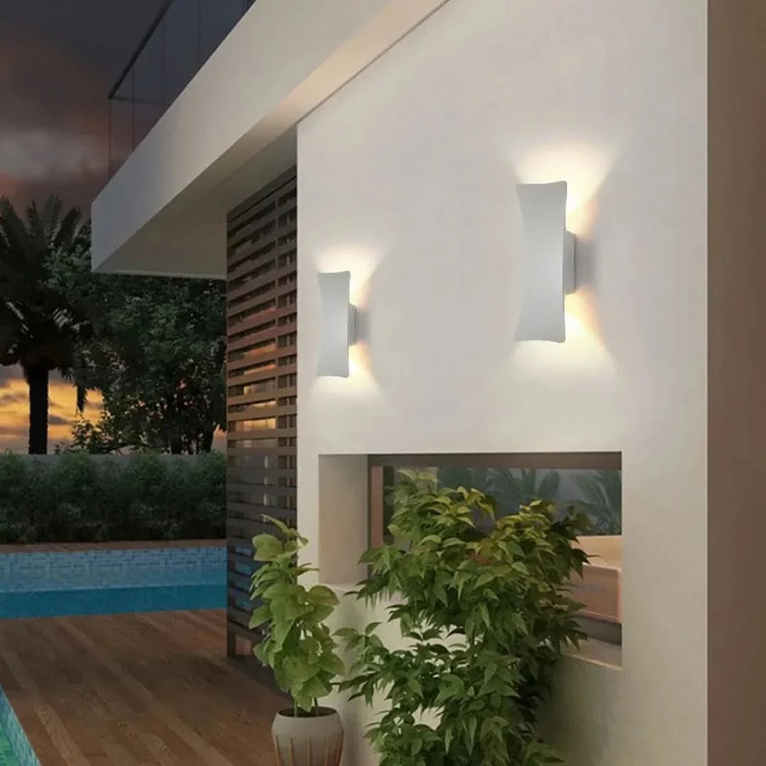 Skorter | Metromod - Minimalist Outdoor Wall Lamps
