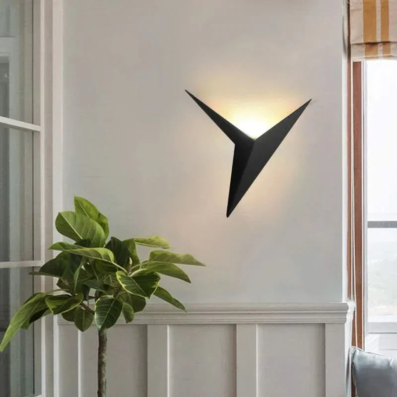 Skorter | Modern LED Triangular Wall Lamp for Stylish Interiors