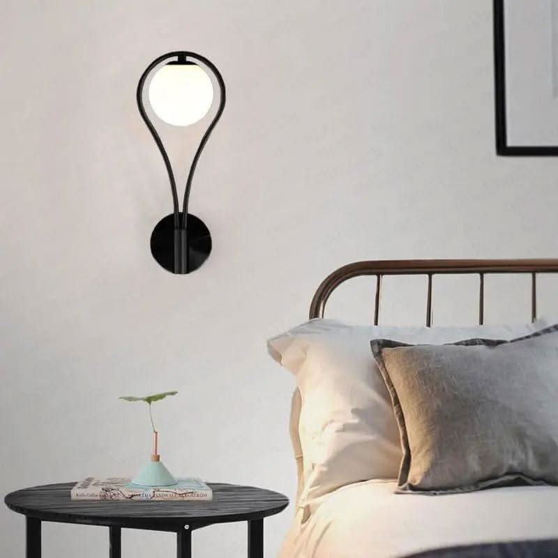 Skorter | Scandinavian LED Wall Light – Minimalist Wood & Metal Lamp