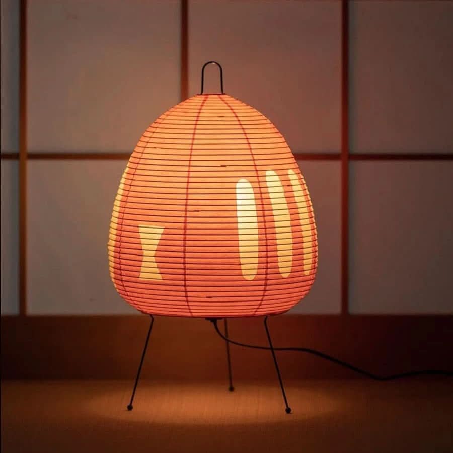 Skorter | Stylish rice paper table lamp in Japanese design