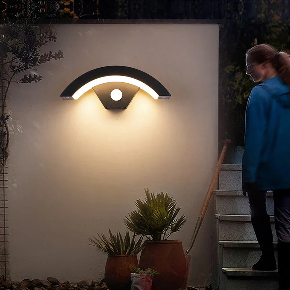 Skorter | LichtBeeld - Stylish Waterproof Wall Lamp