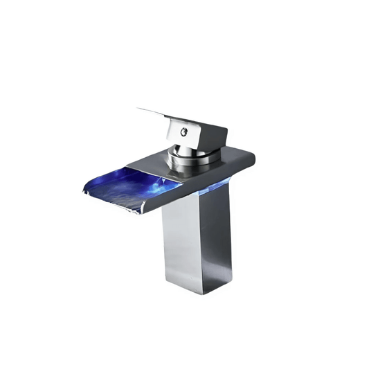 Skorter | VidricLED - Temperature dependent wall-mounted faucet