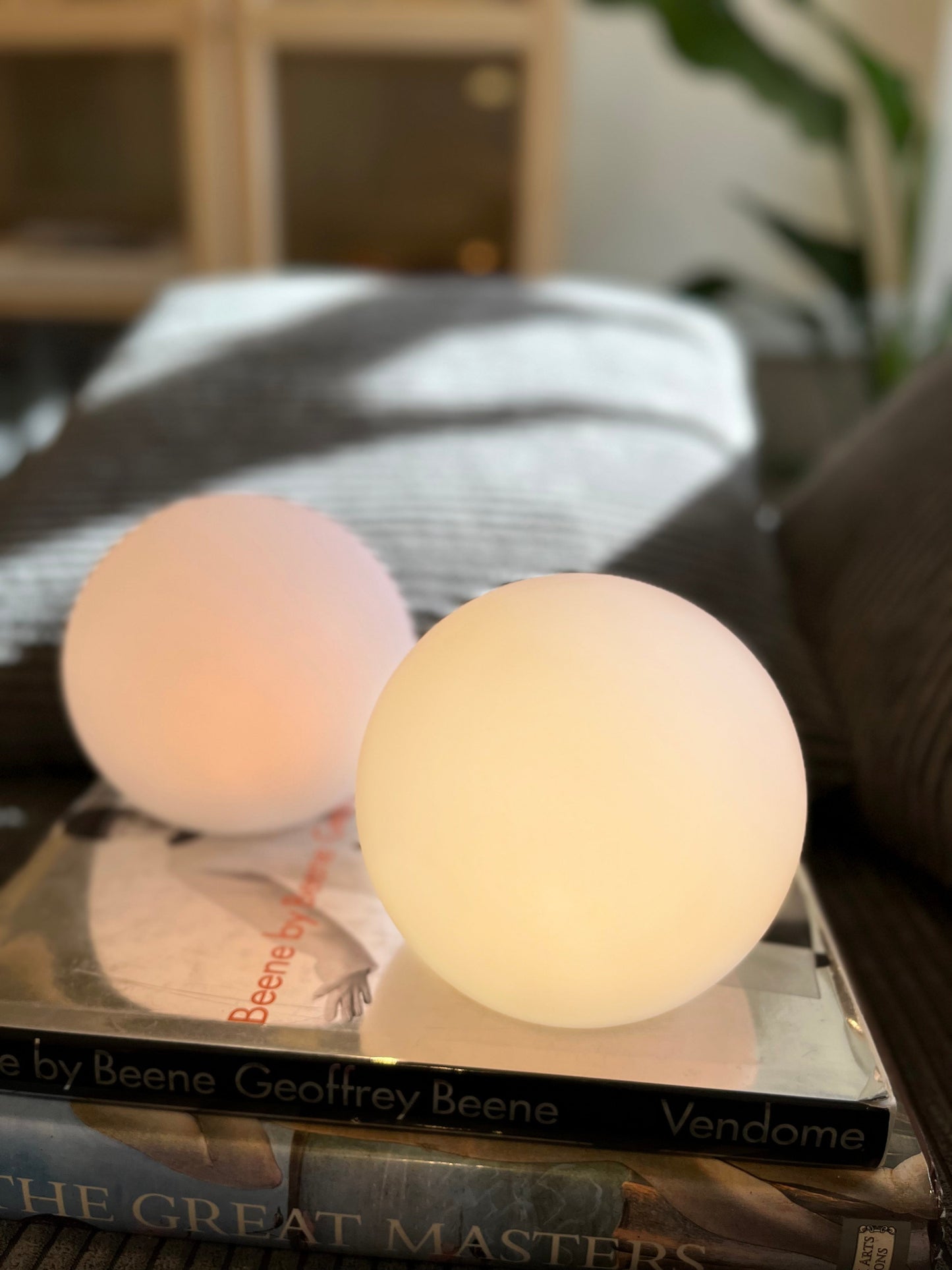 Skorter | LED Wireless Table Lamp - Rechargeable Modern Light Fixture for Home, Office, and Nightstand Use