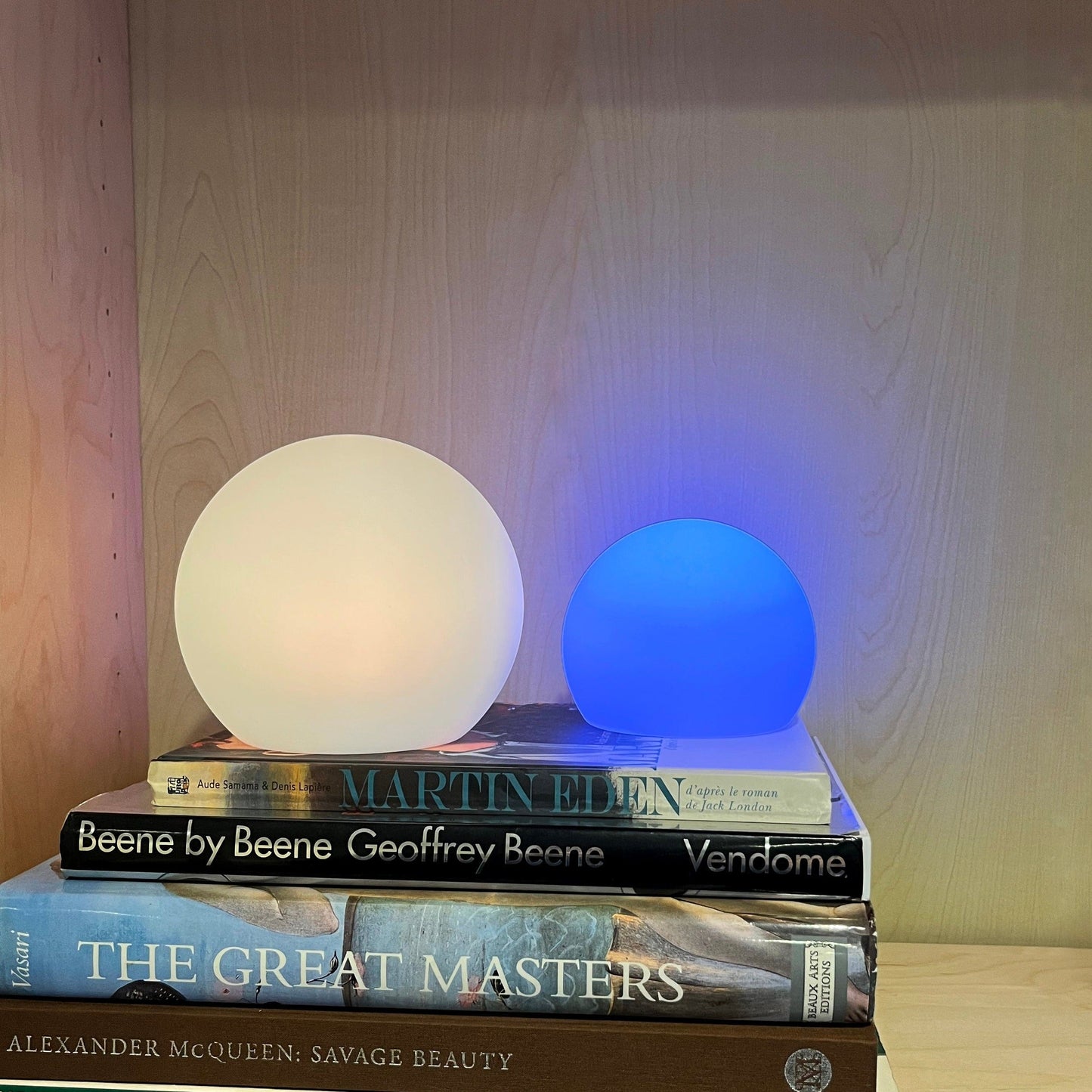 Skorter | LED Wireless Table Lamp - Rechargeable Modern Light Fixture for Home, Office, and Nightstand Use