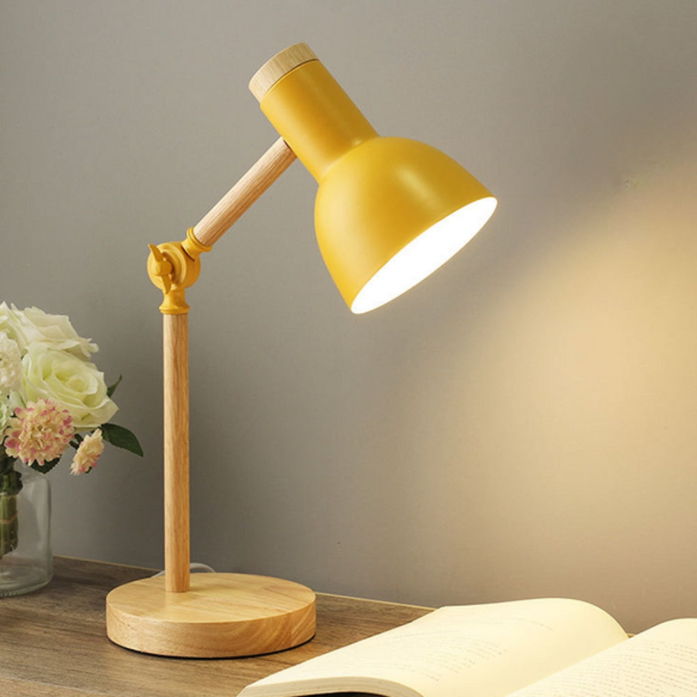Skorter | Nordic Iron Wood LED Table Lamp