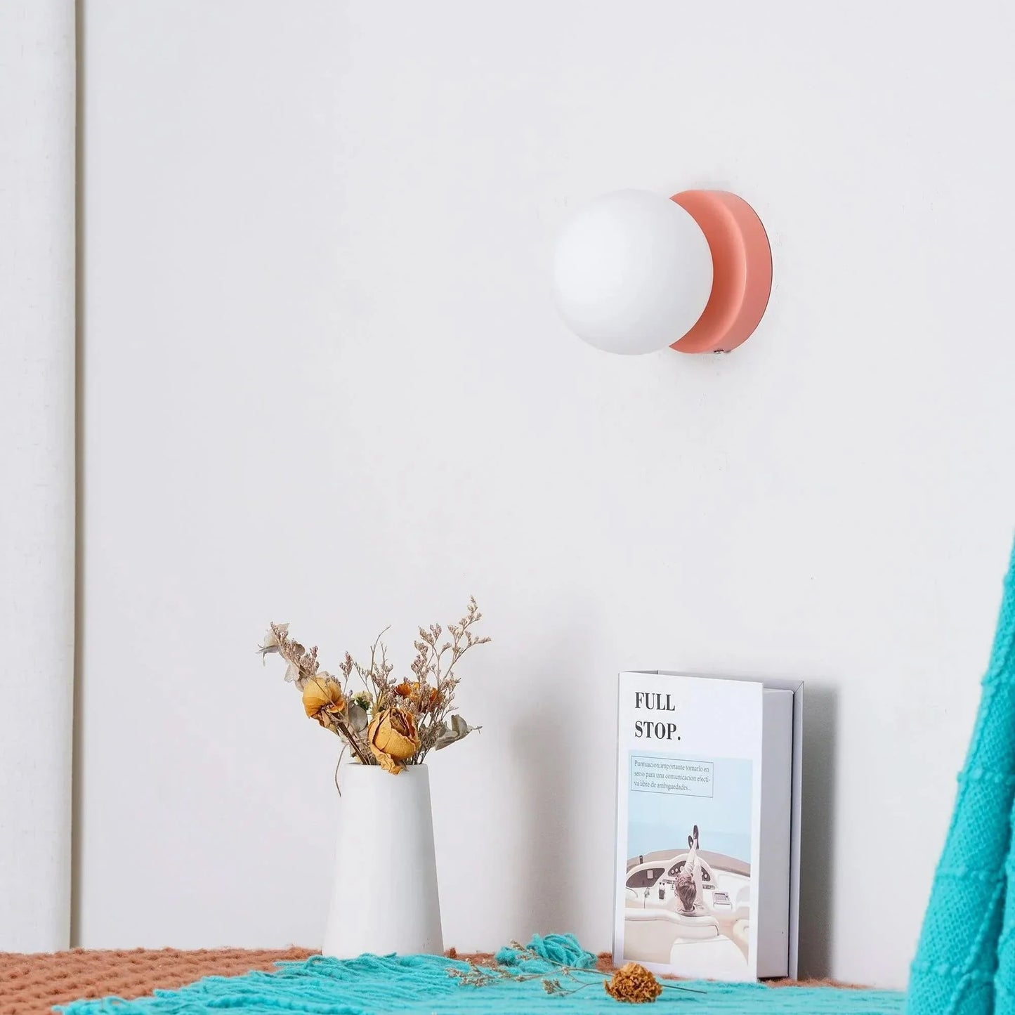 Skorter | Modern LED Wall Light – Compact Downward Fixture