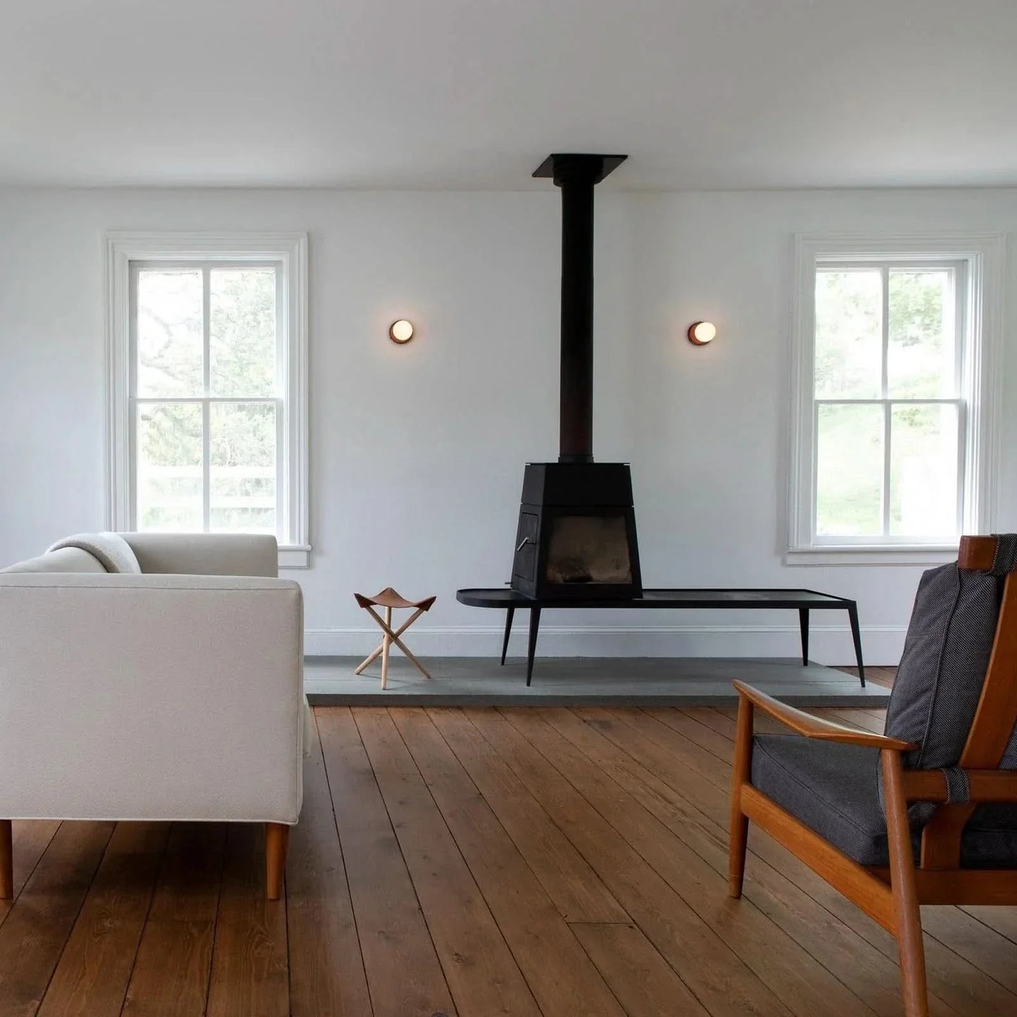 Skorter | Modern LED Wall Light – Compact Downward Fixture