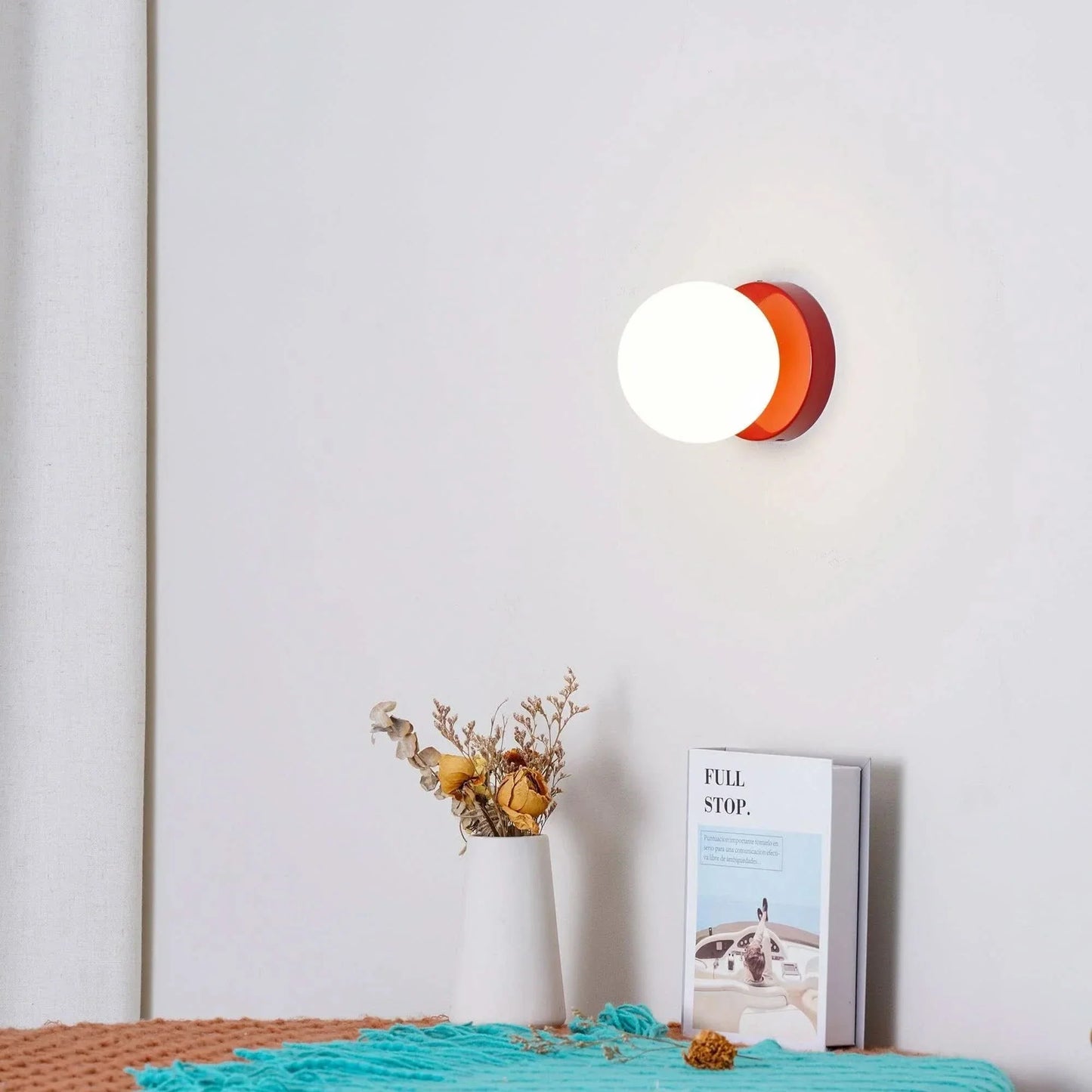 Skorter | Modern LED Wall Light – Compact Downward Fixture