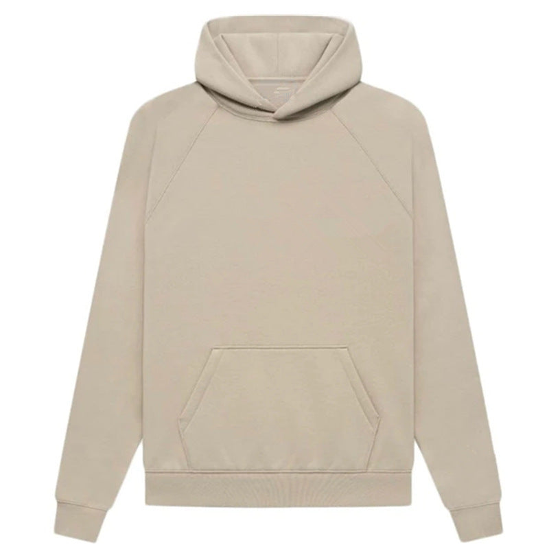 Men's stylish hoodie with practical kangaroo pocket and modern design Skorter