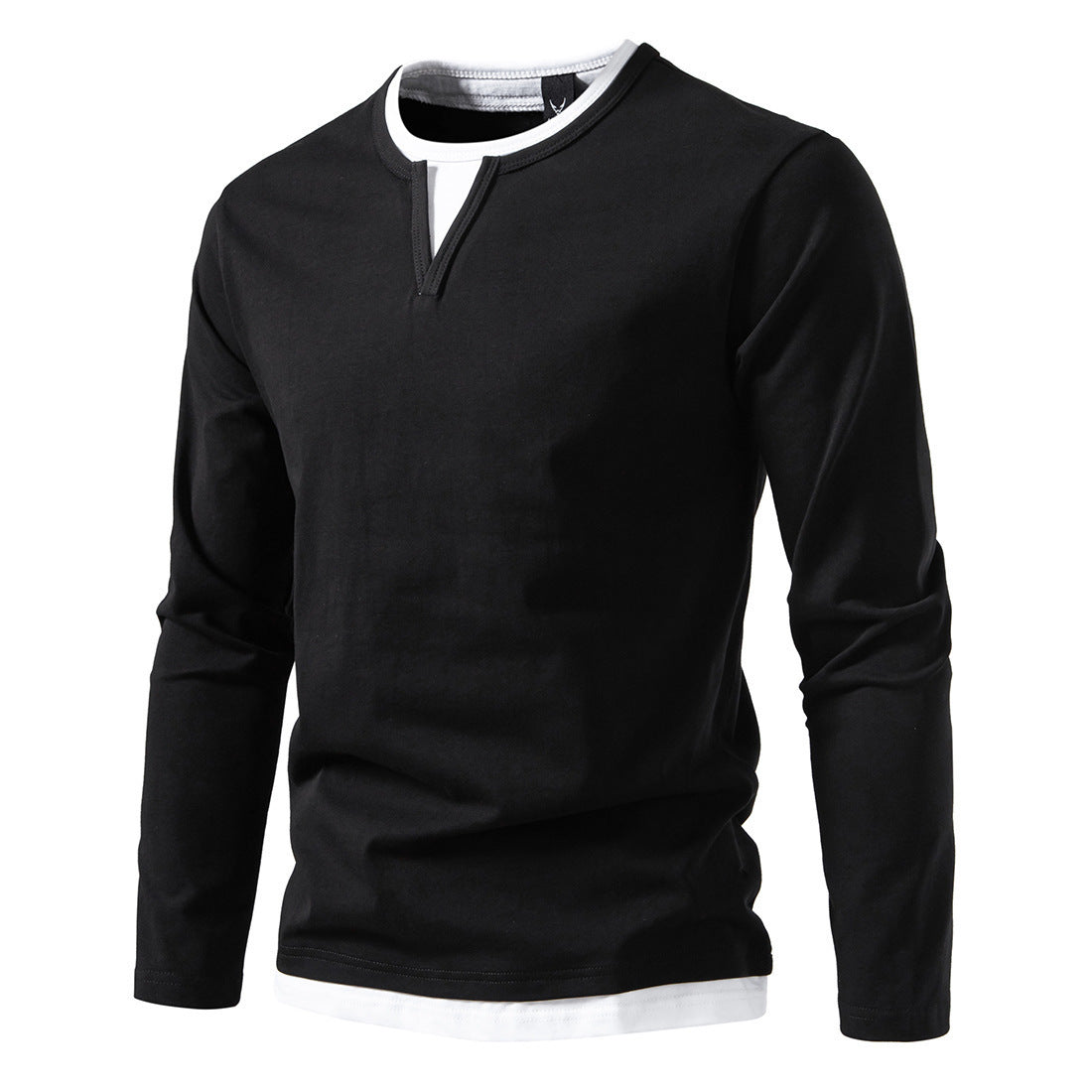 Men's long sleeve shirt with modern V-neck and cool layering details Skorter