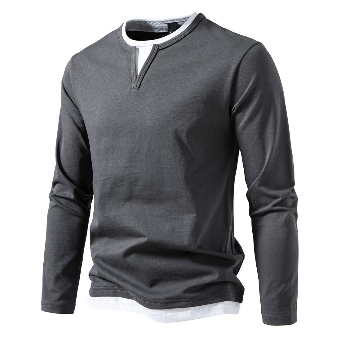 Men's long sleeve shirt with modern V-neck and cool layering details Skorter