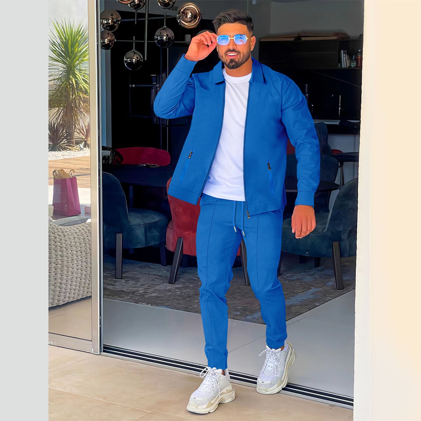 Men's Sporty Leisure Suit with Modern Cut and Breathable Features Skorter