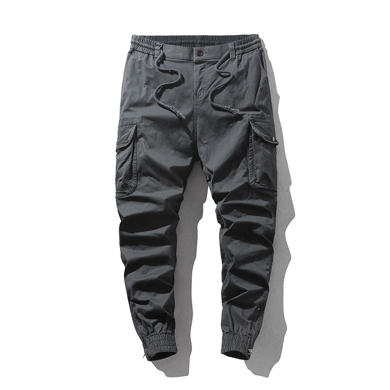 Men's trendy cargo pants with comfortable cuffs and numerous pockets Skorter