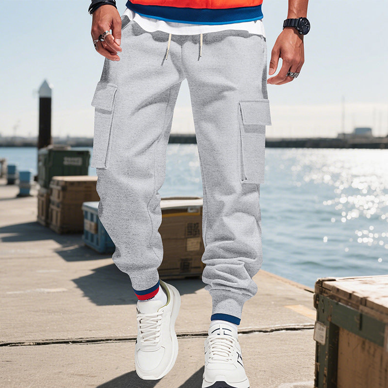 Men's cargo joggers with practical side pockets and elastic waistband Skorter