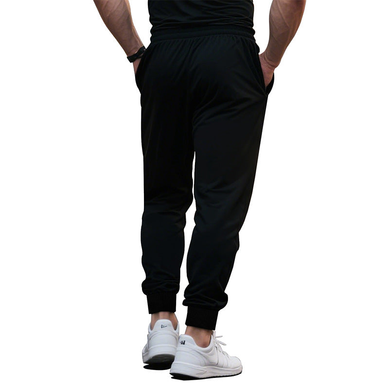 Men's sporty joggers with modern cut and comfortable waistband Skorter