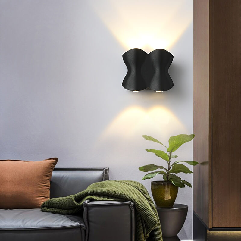 Skorter | Modern minimalist waterproof LED wall lamp in aluminum