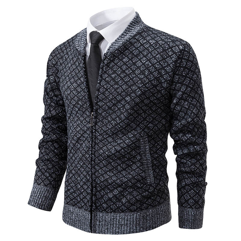 Men's cardigan with modern zip closure and textured design Skorter
