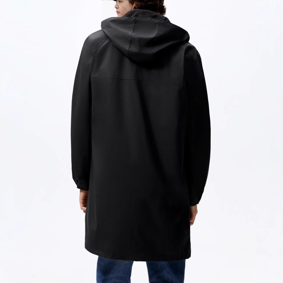 Men's raincoat with practical hood and longer cut Skorter