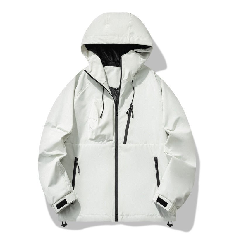 Men's water-repellent outdoor jacket with adjustable hood and functional zip pockets Skorter