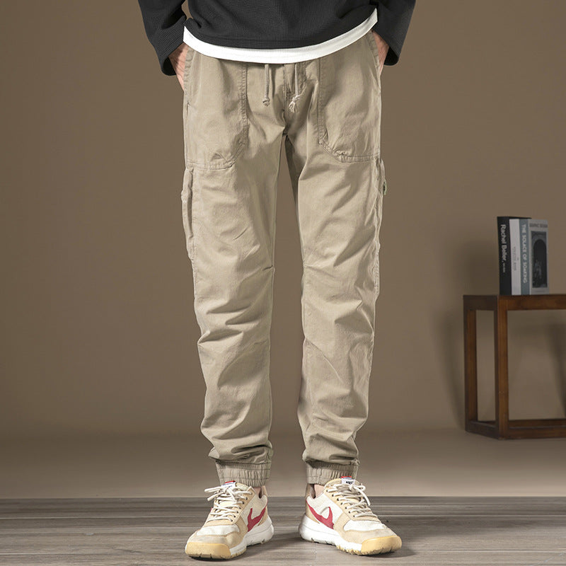 Men's cargo pants with elastic waistband and practical side pockets Skorter