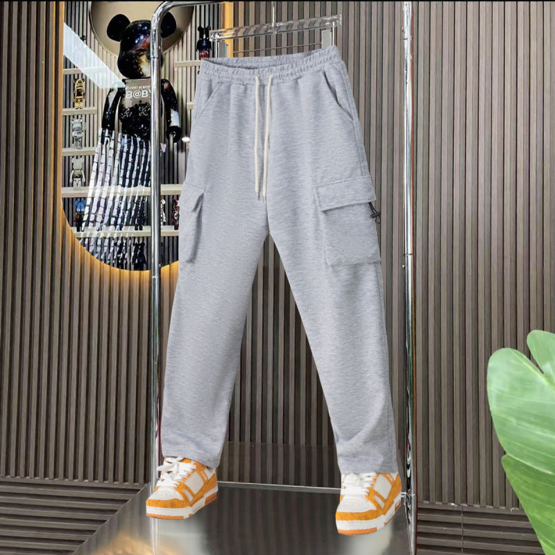 Men's cargo pants with elastic waistband and practical side pockets Skorter