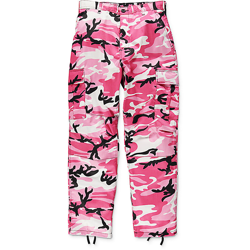 Men's cargo pants in modern camouflage design with multiple practical pockets Skorter