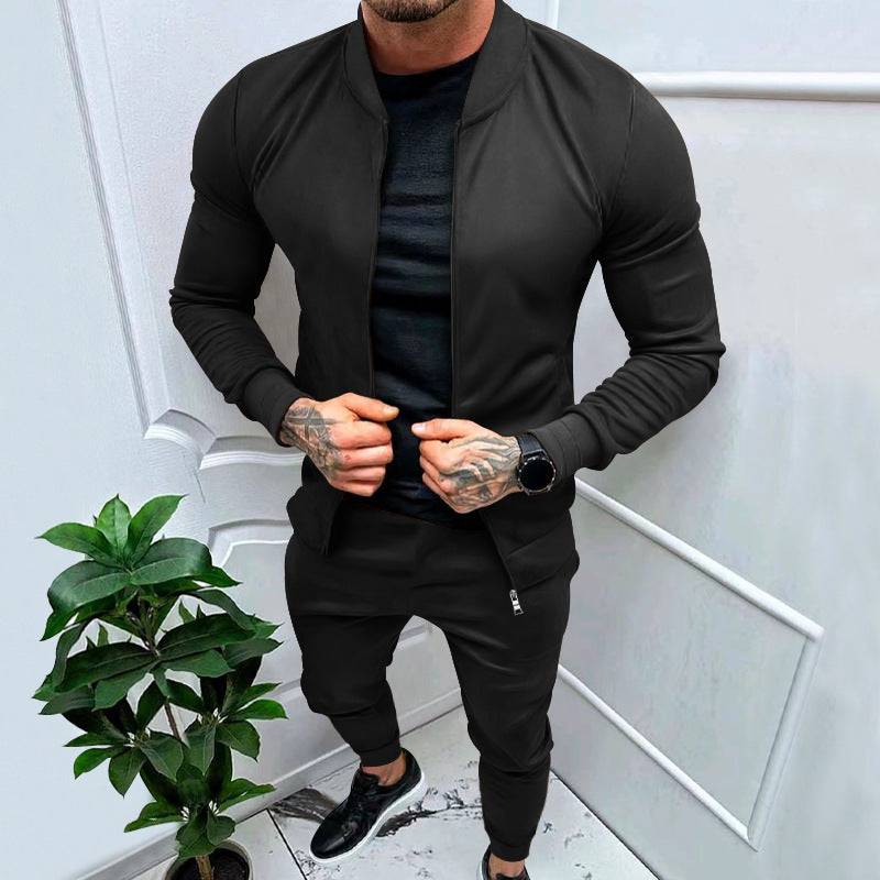 Men's tracksuit with modern stand-up collar and practical zip pockets Skorter