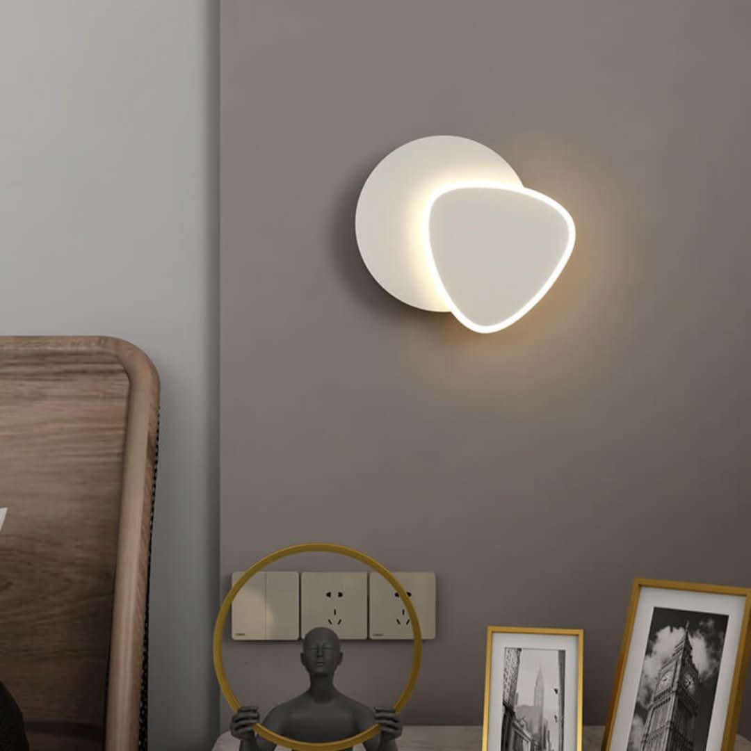 Skorter | Lichtluxe - Modern LED Wall Lamp with Various Arm Designs