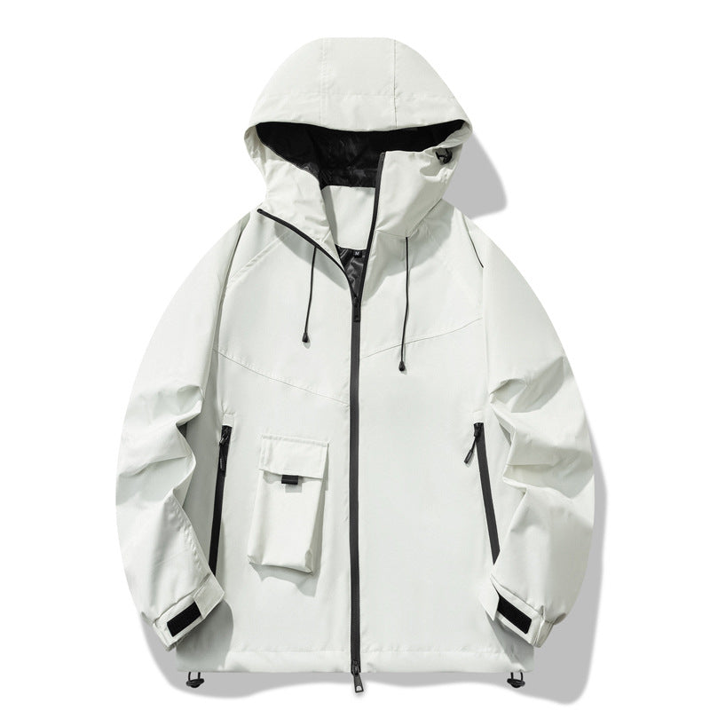 Men's technical outdoor jacket with water-repellent material and adjustable hood design Skorter