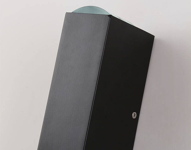 Skorter | LED Waterproof Outdoor Wall Sconce | Modern Rectangular Design. Energy-Efficient 600-1000 Lumens for Patios & Gardens