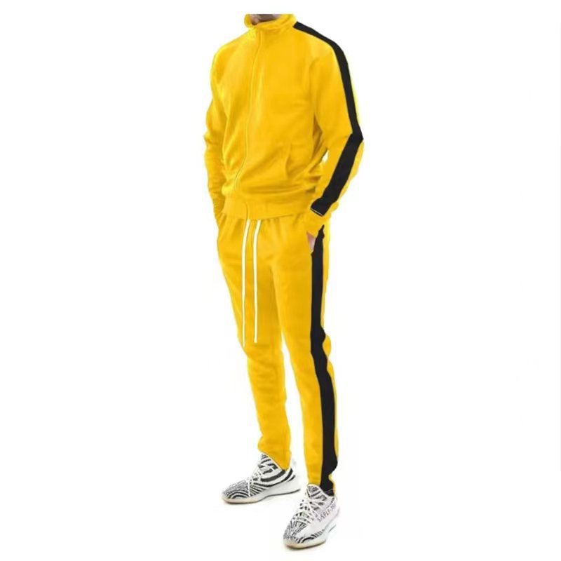 Men's sporty tracksuit with breathable properties and modern accents Skorter