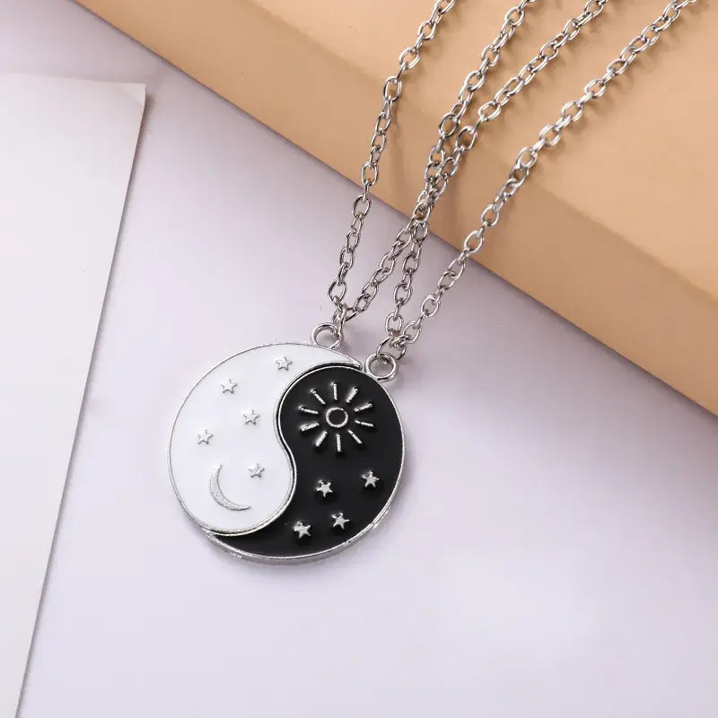 Skorter | I love you Best Friends / Couple Necklace Jewelry Puzzle Necklace