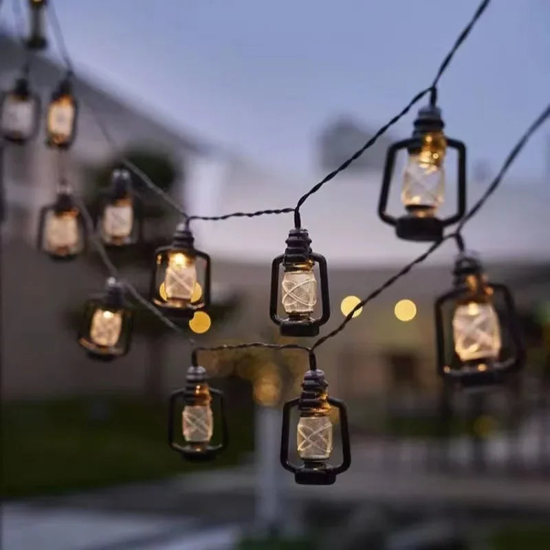 Skorter | SolarGlow - LED String Lights with Flame Effect - Cozy Outdoor Lighting for Garden & Terrace