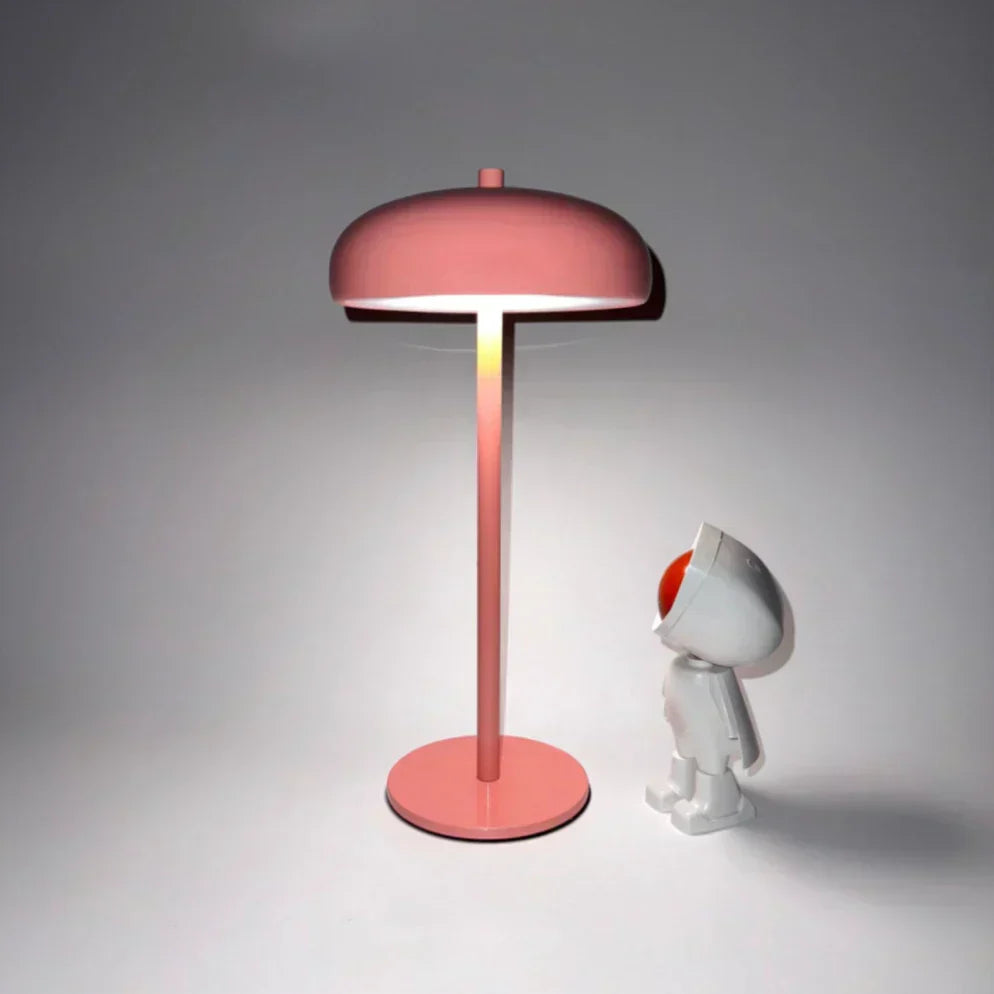 Skorter | Stylish Retro Table Lamp