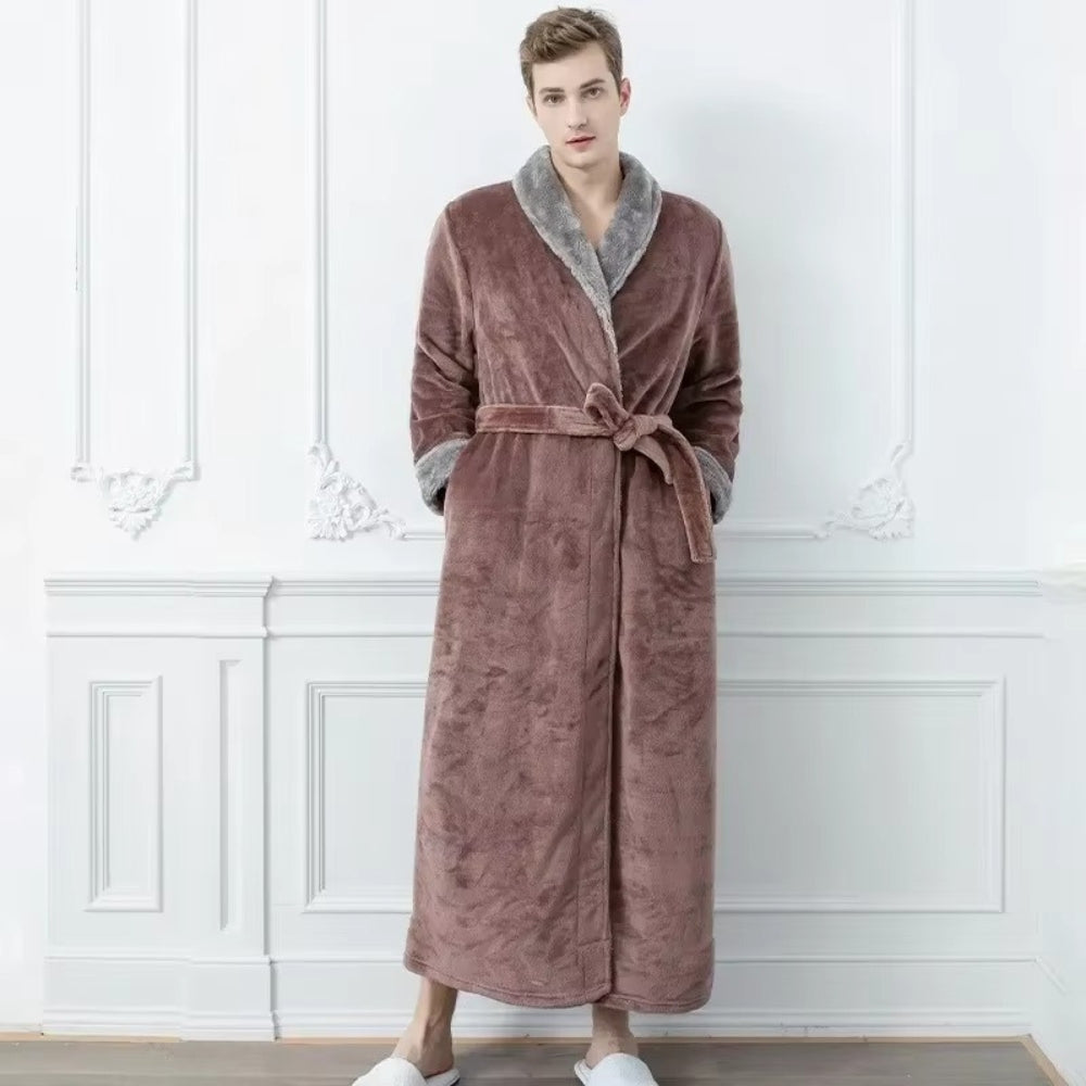 Skorter | Plush Fleece Contrast Trim Bathrobe