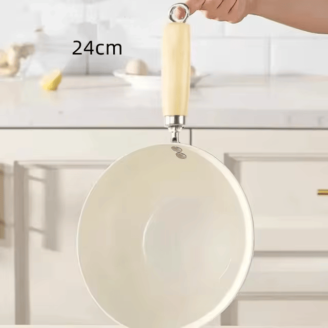 Skorter ceramic with lid for all heat sources