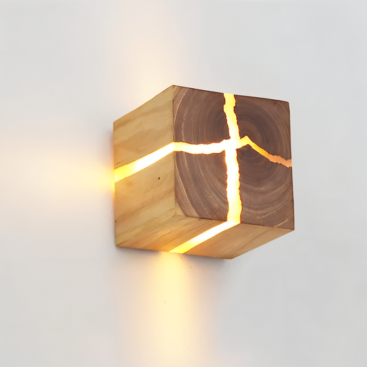 Skorter | QuadCrackle Wooden Wall Light – Handcrafted LED Wall Lamp with Artistic Crackle Design