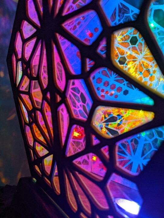 Skorter | Glass-in-Block Style LED Table Lamp - LumiAura