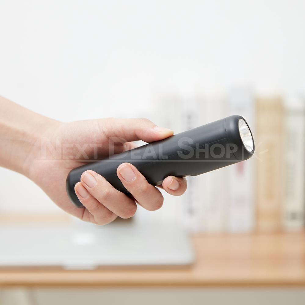 Skorter | Rechargeable LED flashlight with holder